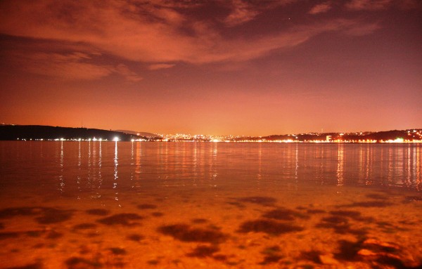Bosphorus by night by Locspics